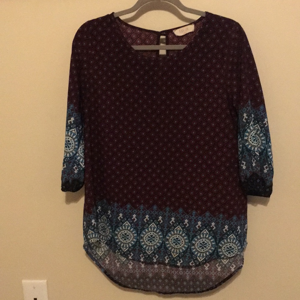 Tunic top with great details
